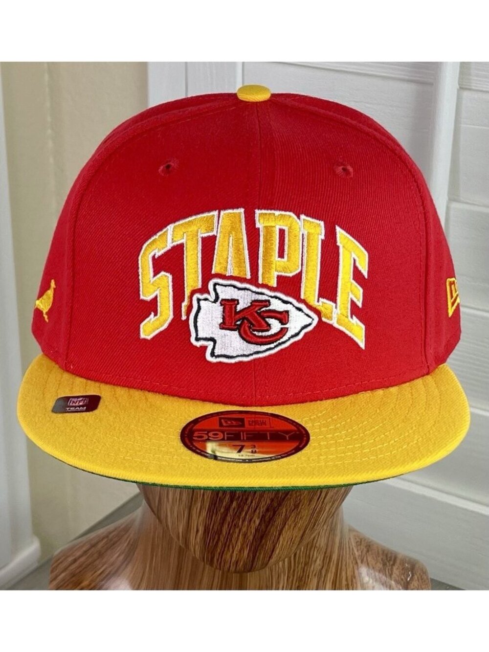 New Era x Staple NFL Kansas City Chiefs 59Fifty Fitted Hat Size 7 3/8 - New